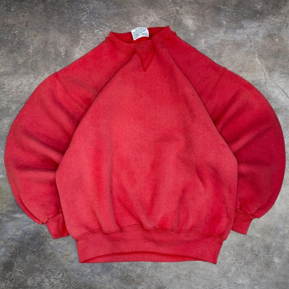 Vintage Hanes Faded Red Crewneck Sweatshirt Men's Large USA Made Boxy Fit 90s